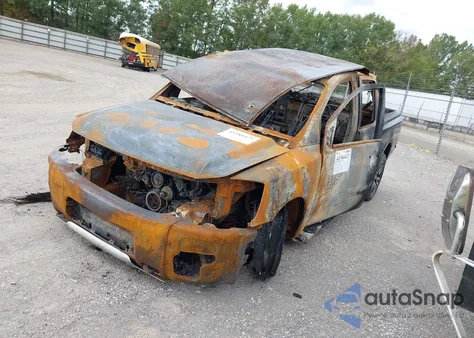 2010 Nissan Titan Pro-4X из США, поврежденный, VIN 1N6BA0EC3AN316194